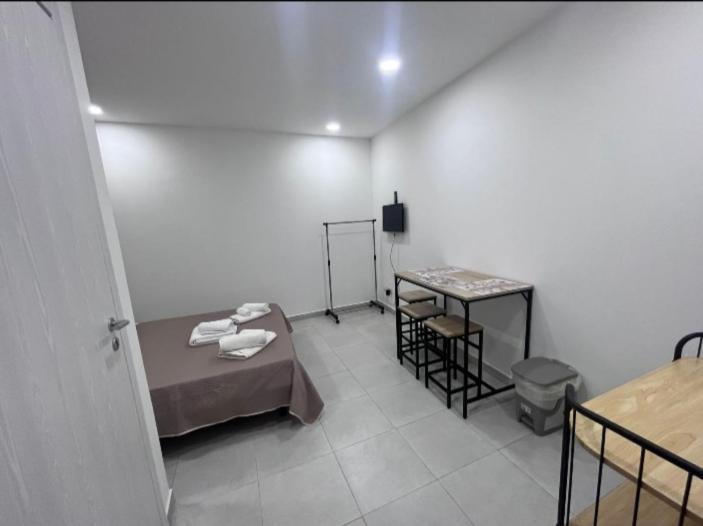Le Stanze Di Rosalia Bed & Breakfast ปาแลร์โม ภายนอก รูปภาพ