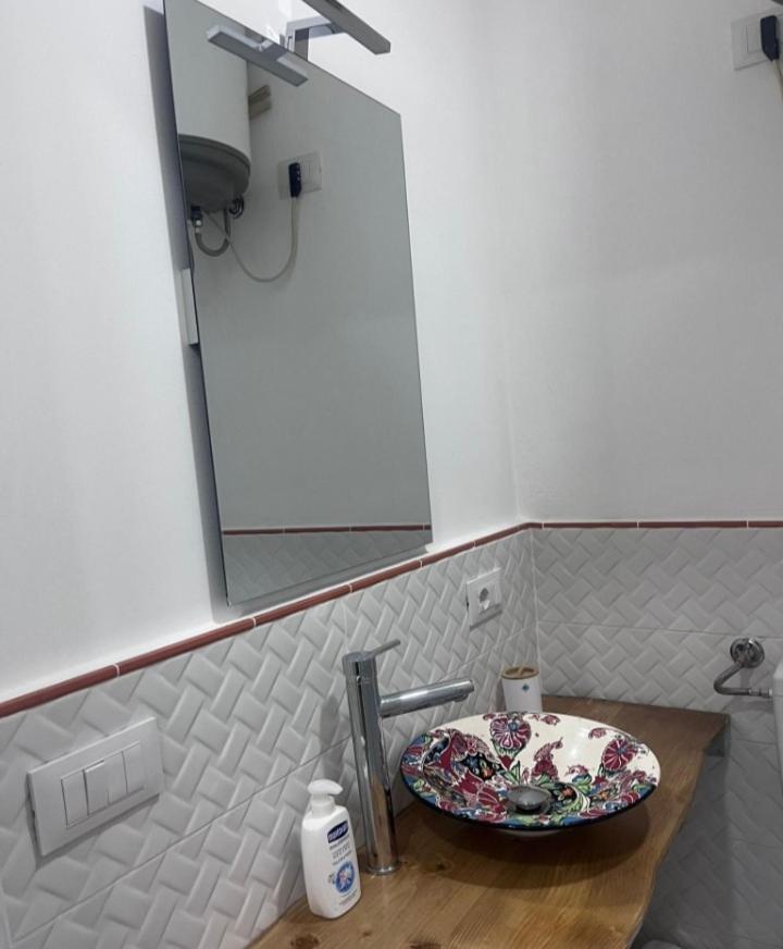 Le Stanze Di Rosalia Bed & Breakfast ปาแลร์โม ภายนอก รูปภาพ